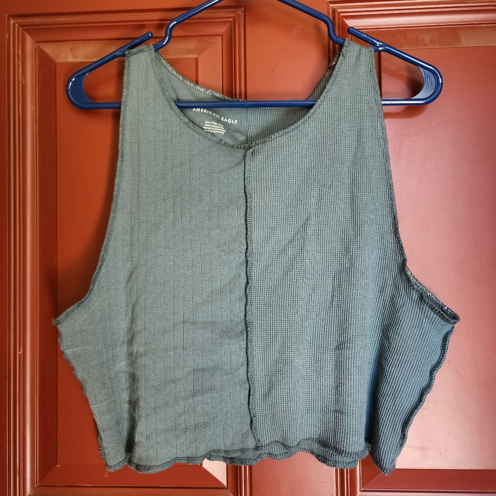 AE High Neck Tank Top